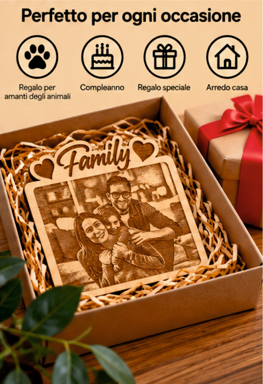 Foto Incisa su Legno Personalizzata – Quadretto con Incisione Laser e Scritta Family, Regalo Romantico per Coppia
