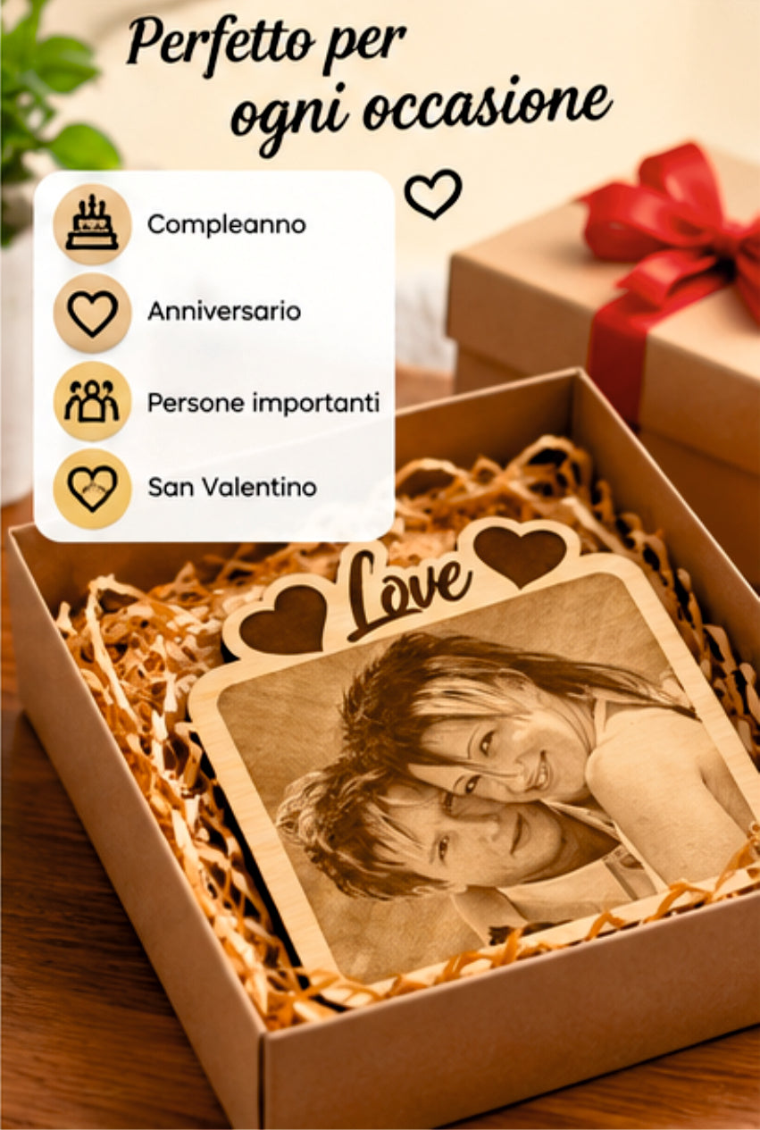 Foto Incisa su Legno Personalizzata – Quadretto con Incisione Laser e Scritta Love, Regalo Romantico per Coppia