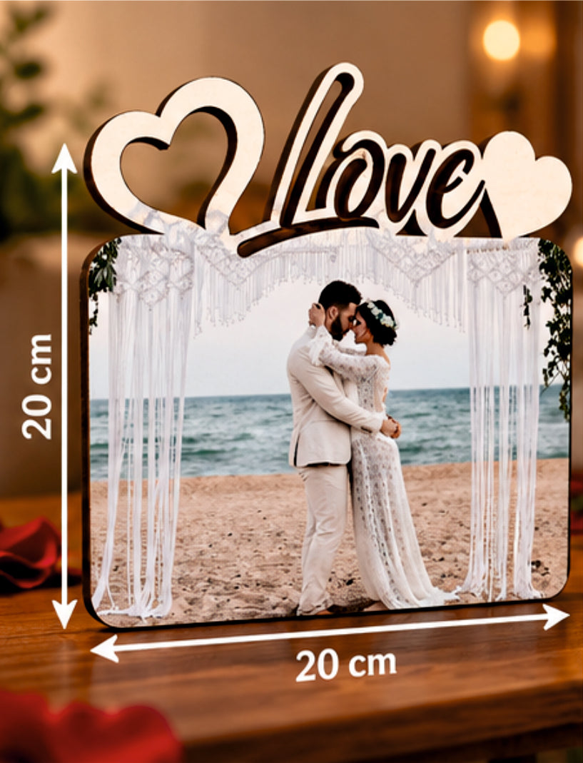 Foto su Legno Personalizzata con Scritta Love e Cuori – Stampa Fotografica a Colori su Legno, Regalo Famiglia